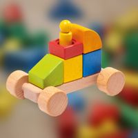 Holzspielzeug, schadstofffreies Holzspielzeug, Babyspielzeug aus Holz, Nic Toys, natürliches Holzspielzeug
